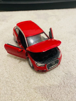 Audi A1 metal toy car Bburago used 1/24 scale