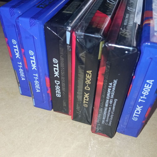 TDK audio cassette pack of 6, 3 T1 60 + 3 D 90, new sealed