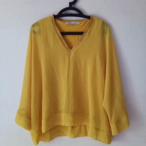 Zara spring blouse like new, yellow, size S
