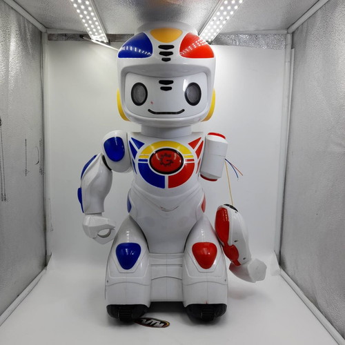 Giochi Preziosi Emiglio robot used, broken arm, no remote