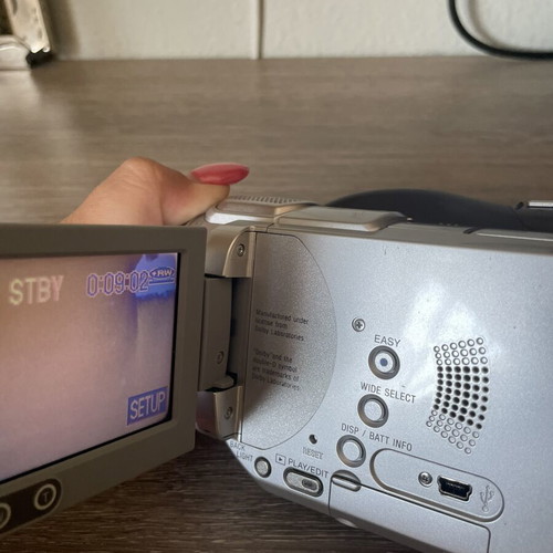 Sony Handycam DCR-DVD505 Vintage Camcorder like new