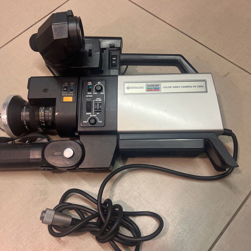 Hitachi VK-C850 color video camera 1982 used, vintage analog