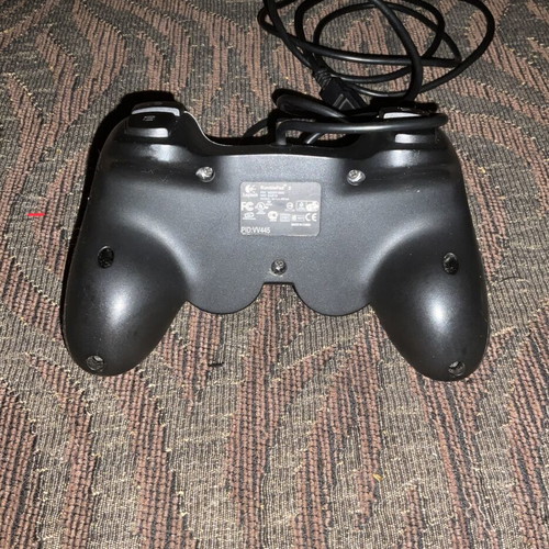 Logitech Rumblepad 2 USB gamepad for PC, very good condition