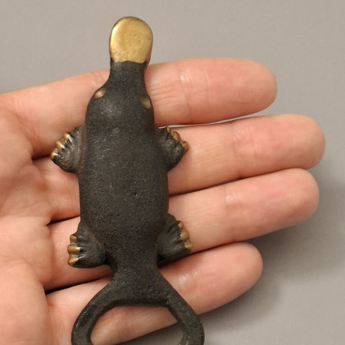 Vintage Brass Platypus Bottle Opener used, 9.5cm collectible barware
