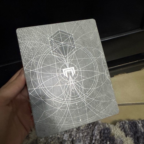 Destiny 2 steelbook like new, excellent condition