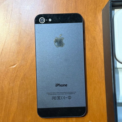 iPhone 5 replica used with box, display phone