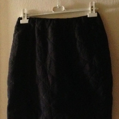 Quilted black skirt used