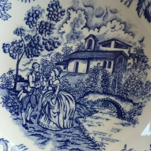 Vintage Ironstone Tableware Set of 3 Platters with Blue Decoration like new