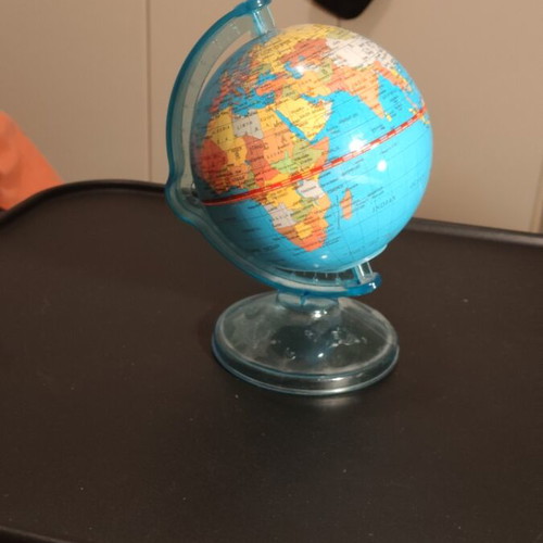 Globe moneybox like new