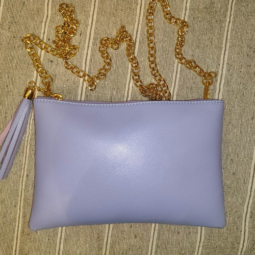 Lilac shoulder bag with gold chain new
