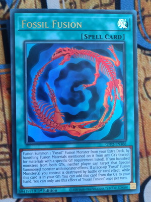 Fossil Fusion κάρτα Yu-Gi-Oh! Like new, Normal Spell