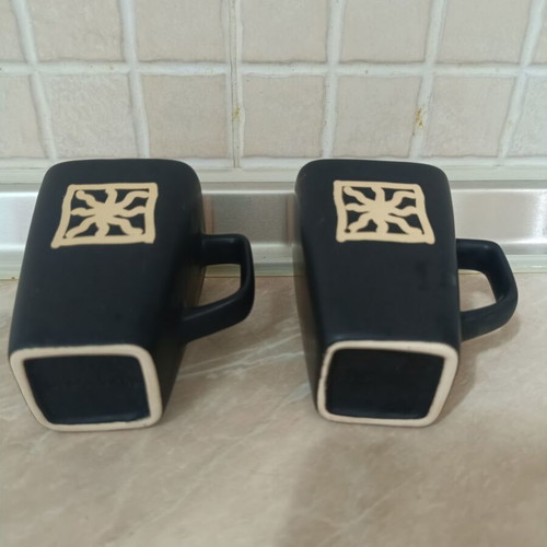 Disaronno Ceramic Cups set of 2 like new