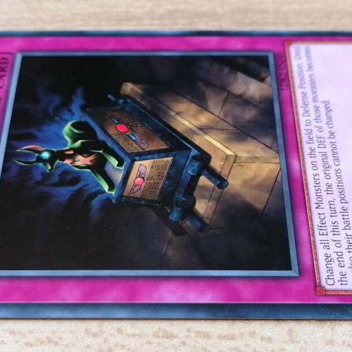 Yu-Gi-Oh! Curse of Anubis Trap Card Near Mint