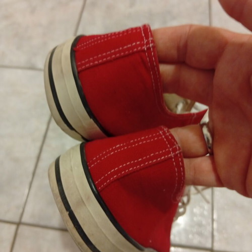 Canvas shoes used, size 42-42.5, red