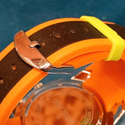 Skmei 9128 orange men's sports watch like new