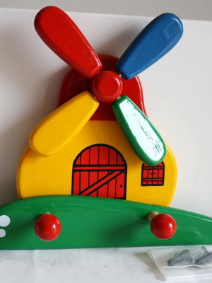 Wooden Kouvalias windmill hanger vintage 70's new