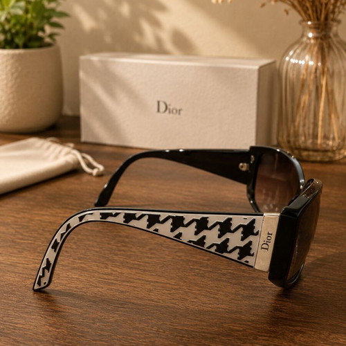 Christian Dior Houndstooth Sunglasses used with box and case