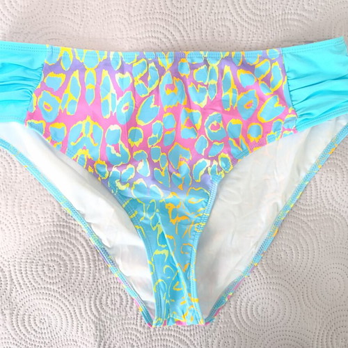 Bikini set XXL new, colorful turquoise, padded top