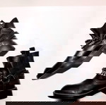  ZARA γυναικεία μποτάκια με αλυσίδα