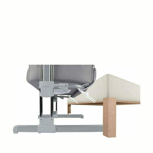 Safety baby cot used with side opening and adjustable height