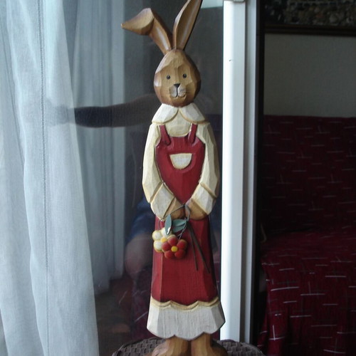 Wooden decorative bunny like new, 62cm height