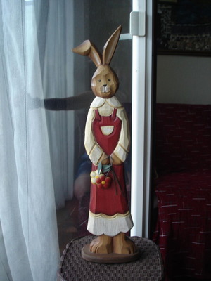 Wooden decorative bunny like new, 62cm height