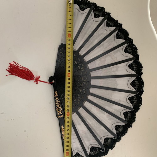 Vintage hand fan new