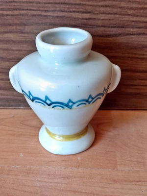 Vintage mini amphora used, good condition