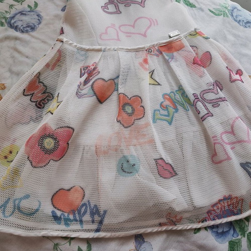 Girl's dress for 4 years with fur like new, white