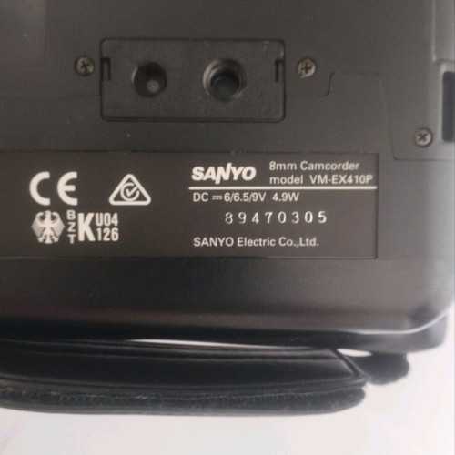 Video camera Sanyo like new, vintage with all accessories