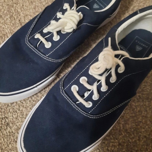 Firefly men's canvas shoes like new, size 43