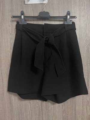 Πακέτο 6 τεμαχίων σορτσάκια, ολόσωμη και φόρμες like new, πολύχρωμες