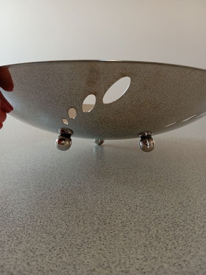 Stainless steel large bowl used, diameter 32.7 cm