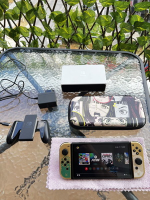 Nintendo Switch OLED Zelda Edition modded με 512GB και Zelda Joy-Cons σαν καινούργιο
