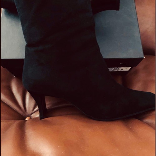 Bruno Magli women's ankle boots new, black, handmade leather
