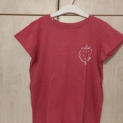 Set of 2 blouses 7-8 years like new, multicolored