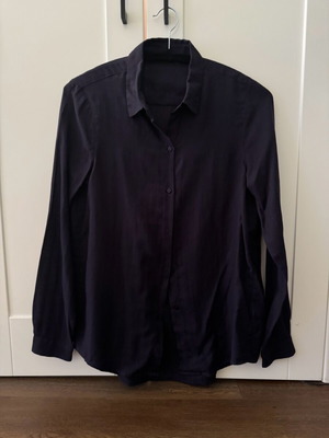 Zara Woman shirt dark blue XS like new