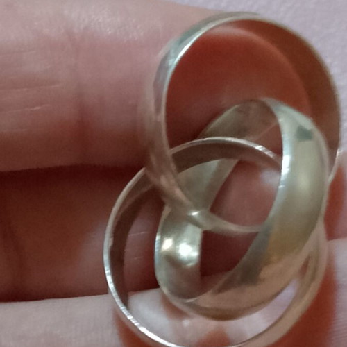 Silver 925 rings, one triple band and one with 585 gold tones