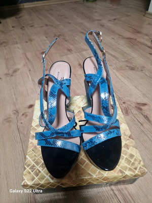 Blue women's high-heeled shoes new, size 36