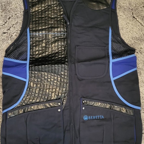 Beretta shooting vest new, blue and black XXL size