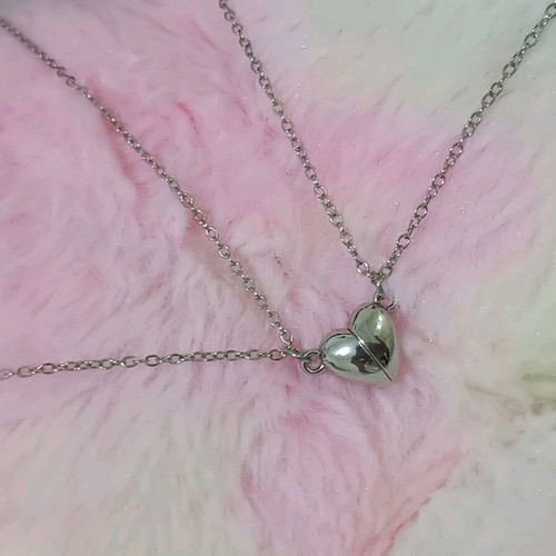 Valentine's heart necklace new, handmade, silver