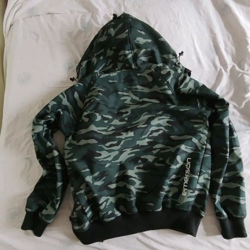 Emerson jacket like new with hood and pockets, black and green, size L