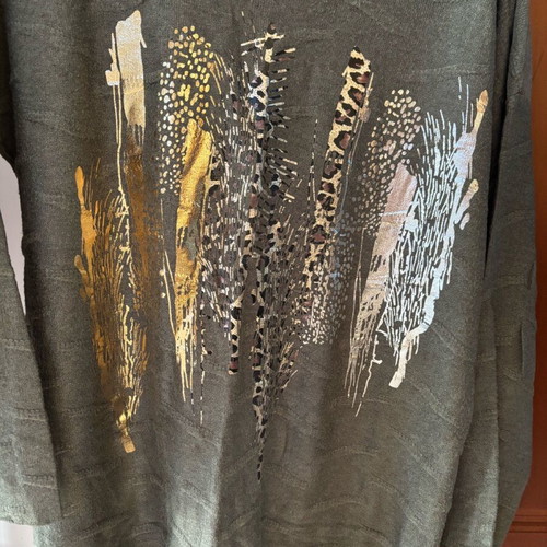 Khaki blouse with gold details and leopard print like new