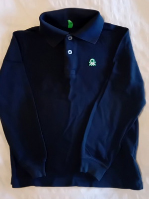 Benetton kids polo like new for 4-5 years blue