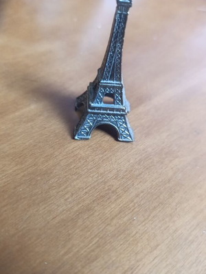 Eiffel Tower metal miniature 5cm used