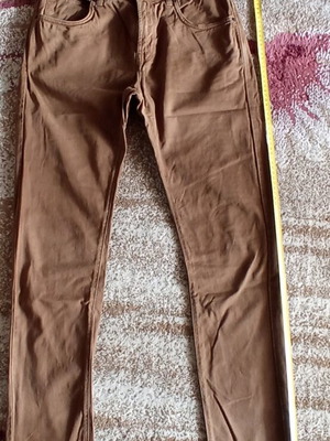 Панталон № 38 кафяв Zara