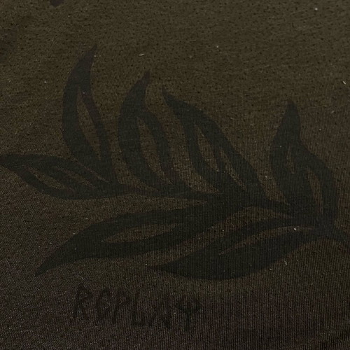 Replay T-shirt used size M in khaki color