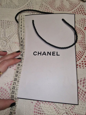 Chanel small bag like new