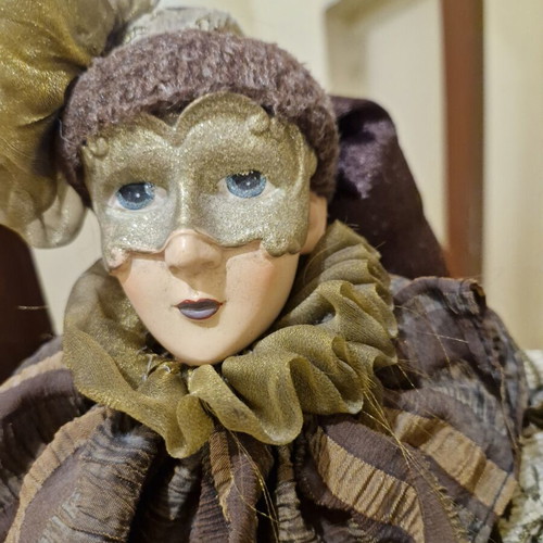 Decorative doll theatrical Venetian style like new