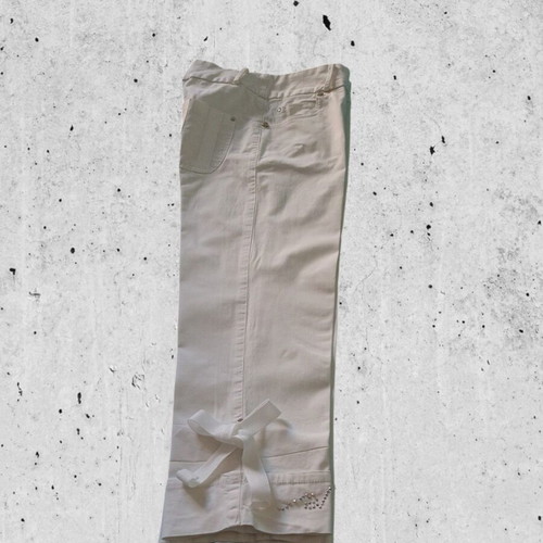 Forel women's white capri pants used size M